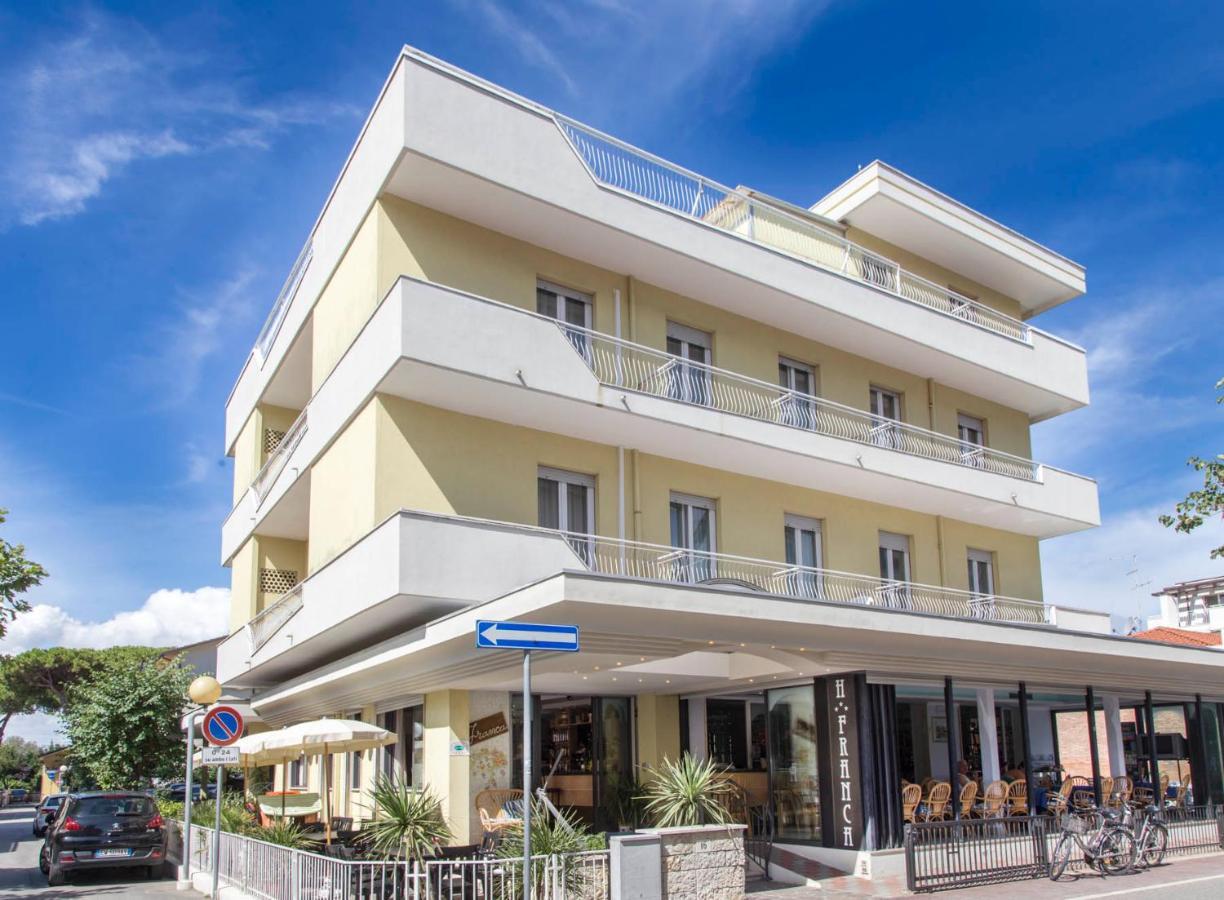 Hotel Franca เบลลาเรีย-อีเจอา มารีนา ภายนอก รูปภาพ